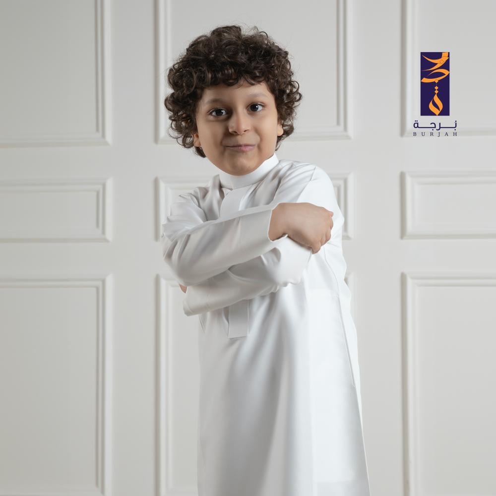 ثوب كلاسيك 2 ( اوف وايت )