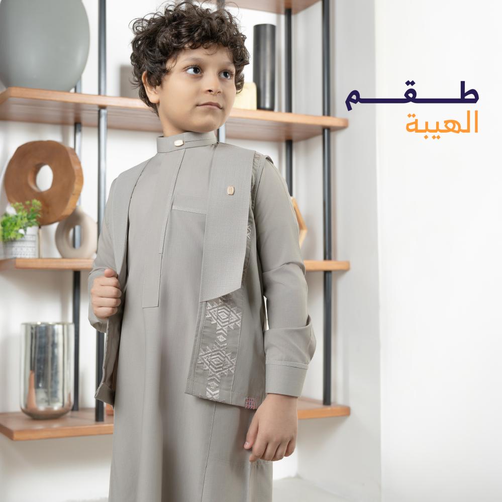 Sand-colored Sadr for the dignity dress